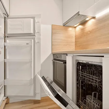 Apartman Artistic Space In Azur Premium